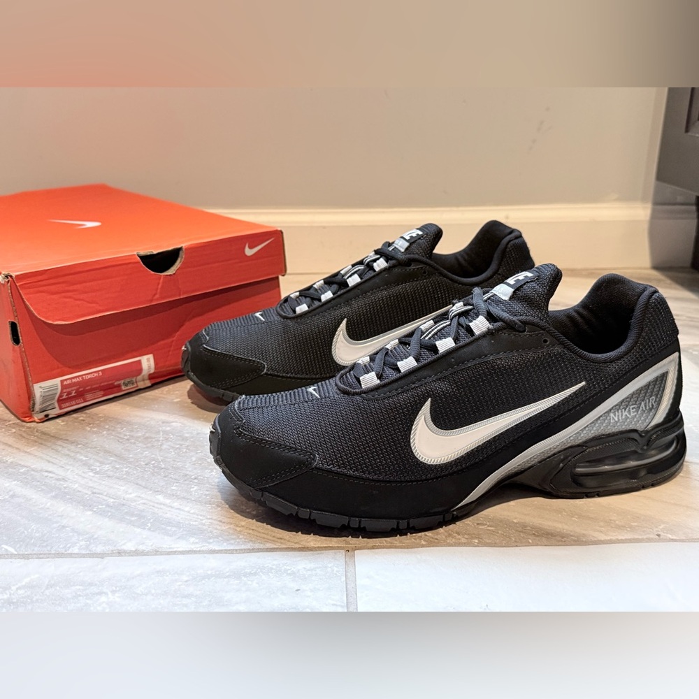Nike Airmax torch 3 Sz 11.5